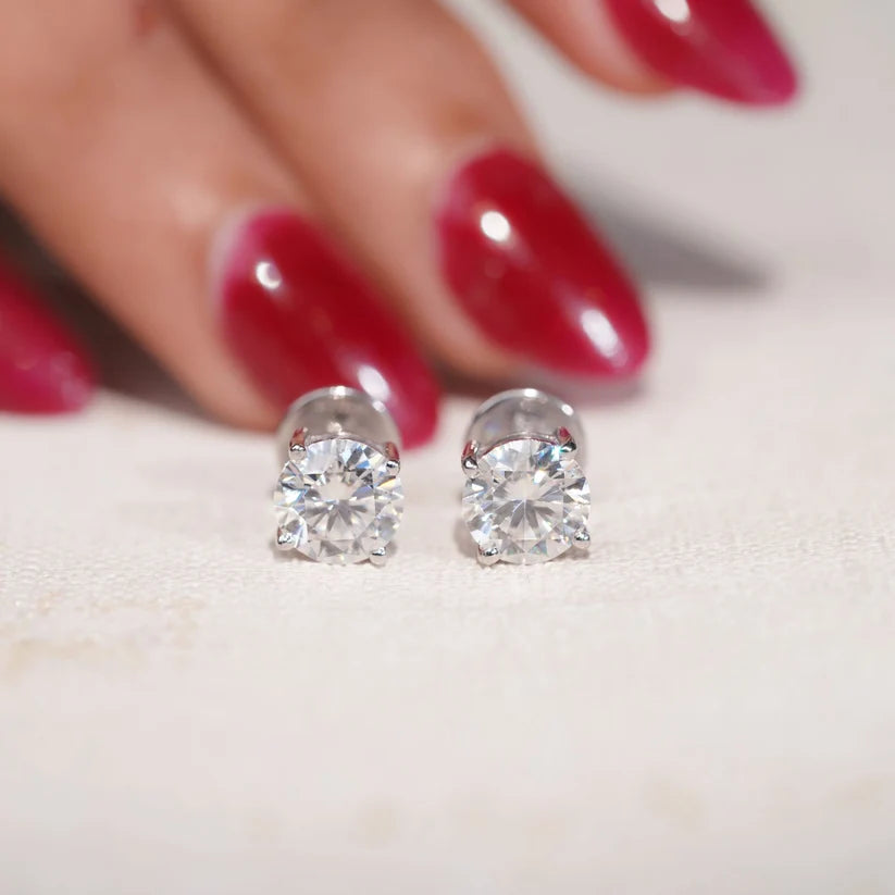 1.50 Ct Round Cut Stud Earring