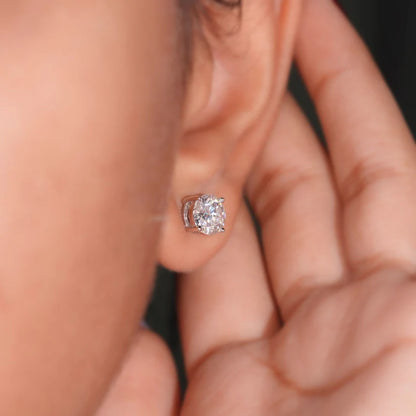 1.50 Ct Round Cut Stud Earring