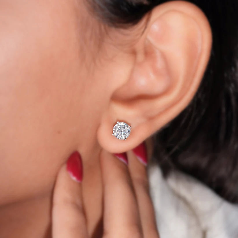 1.50 Ct Round Cut Stud Earring