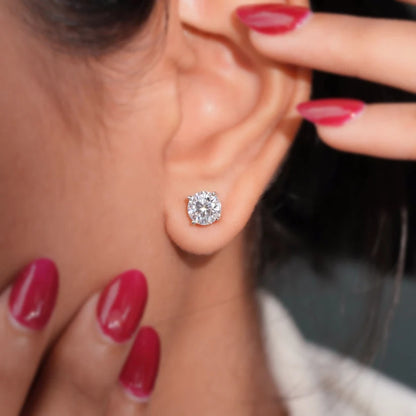 1.50 Ct Round Cut Stud Earring
